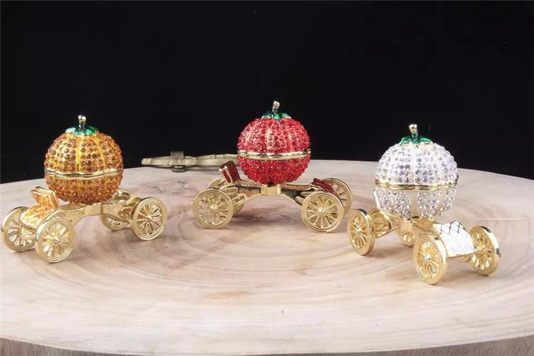 童話故事鑲鉆南瓜車首飾盒南瓜馬車飾品裝飾盒生日禮物批發